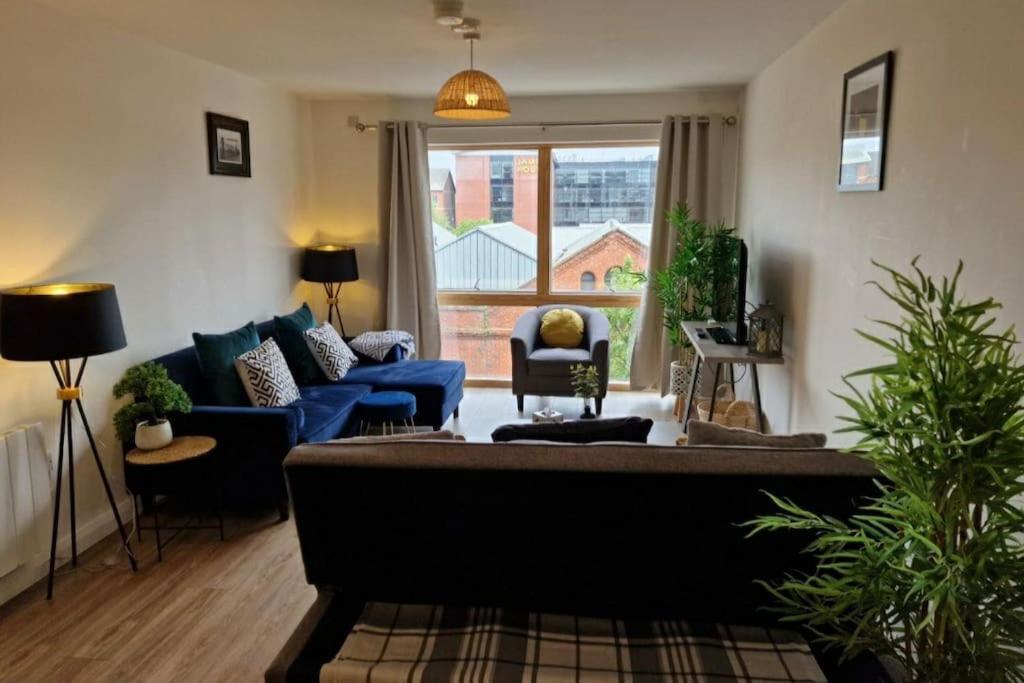 Modern Apartment, Sleeps 6, Belfast City Centre Dış mekan fotoğraf